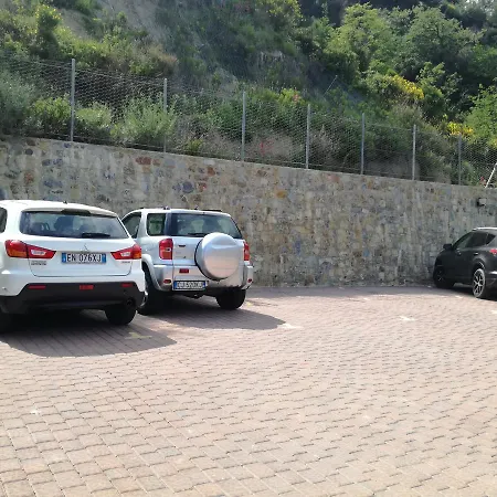 Feriehus Mare Golf Relax Castellaro (Liguria)